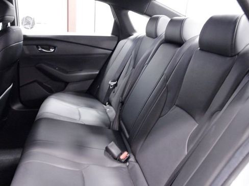 Used 2024 Honda Accord Sport image 17