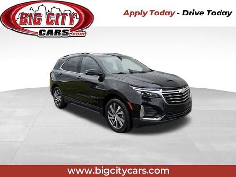 Used 2022 Chevrolet Equinox Premier AWD/4WD image 1