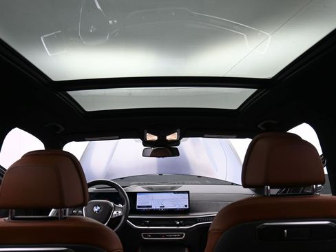 Used 2025 BMW X5 xDrive40i image 17