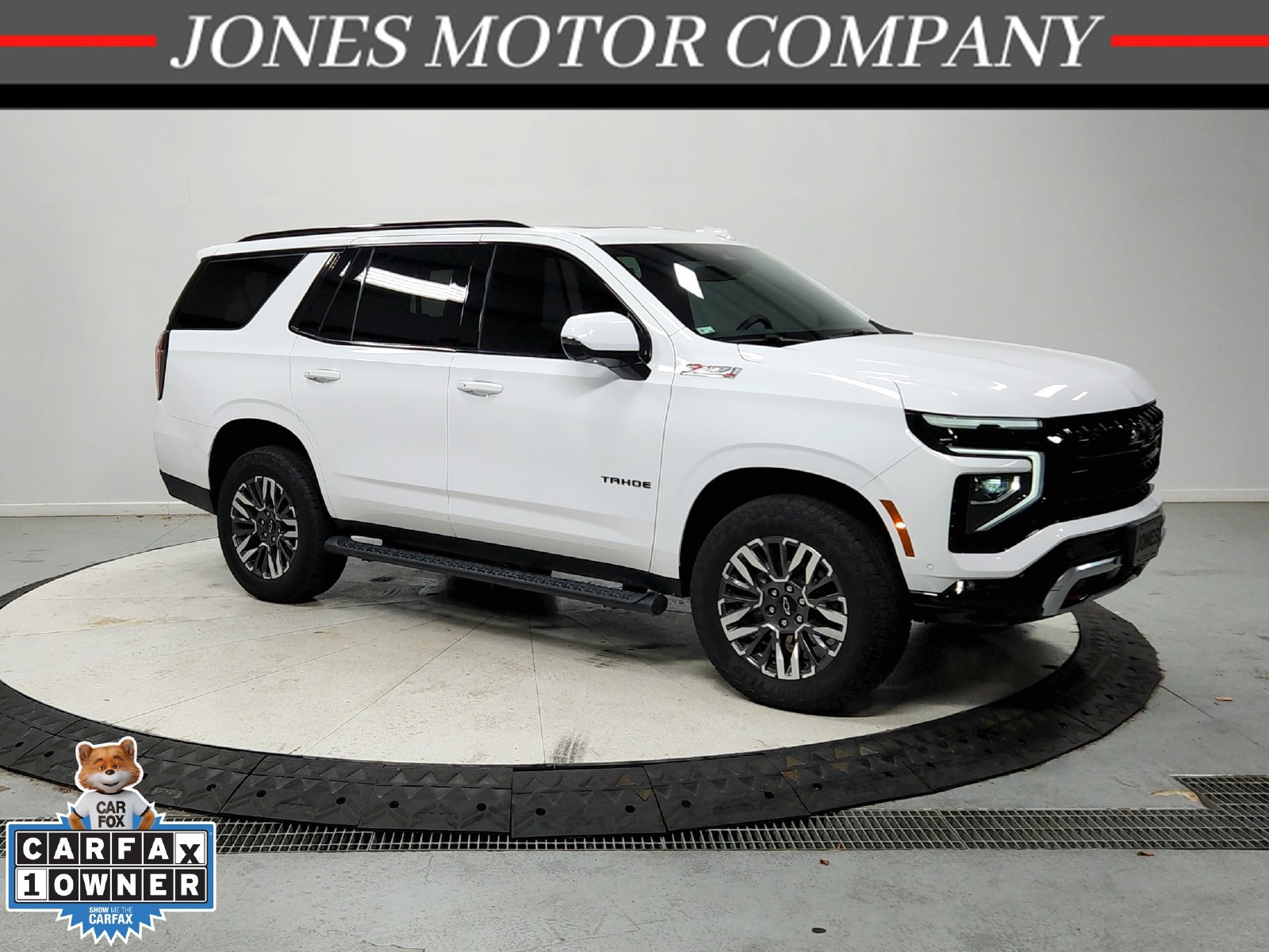Used 2026 Chevrolet Tahoe Z71 w/ Comfort Package AWD/4WD image 1
