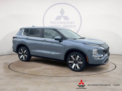 New 2025 Mitsubishi Outlander SE
