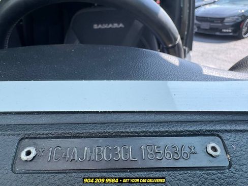 Used 2016 Jeep Wrangler Sahara w/ Connectivity Group AWD/4WD image 16