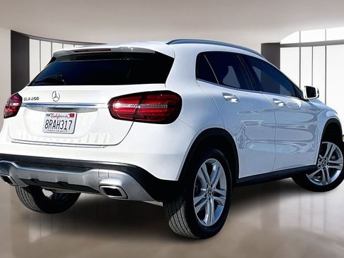 Used 2019 Mercedes-Benz GLA 250 GLA 250 w/ Premium Package image 6