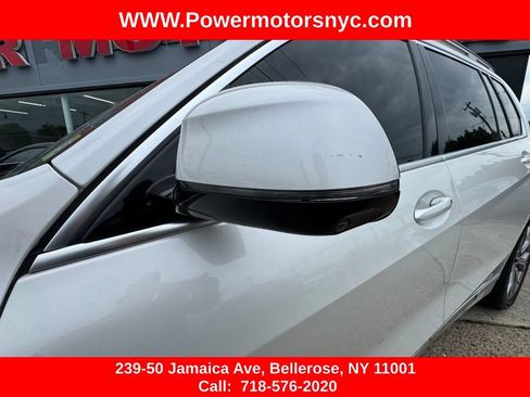 Used 2022 BMW X7 xDrive40i w/ Premium Package AWD/4WD image 15