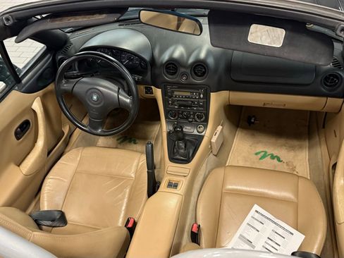 Used 1999 MAZDA MX-5 Miata image 13