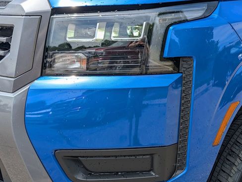 New 2026 Nissan Frontier SV w/ SV Convenience Package AWD/4WD image 16
