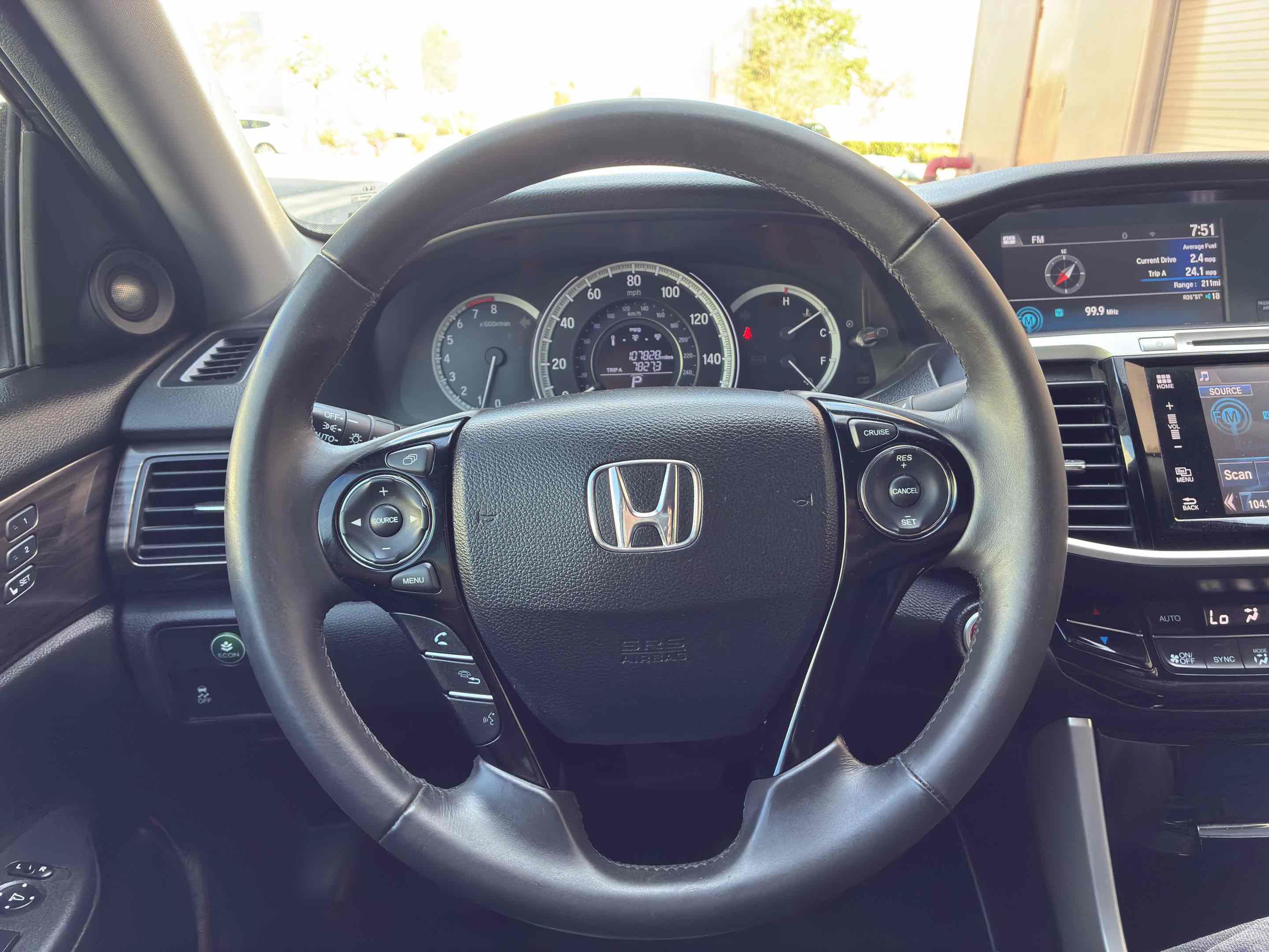 Used 2017 Honda Accord EX-L image 20