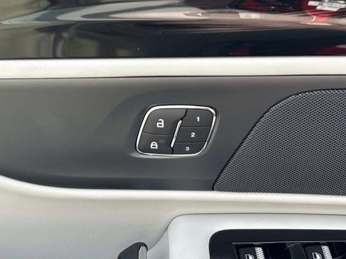 New 2026 Lincoln Nautilus Reserve w/ Jet Appearance Package AWD/4WD image 19