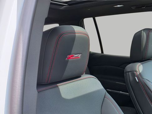 New 2026 Chevrolet Traverse Z71 w/ Enhanced Driving Package image 16
