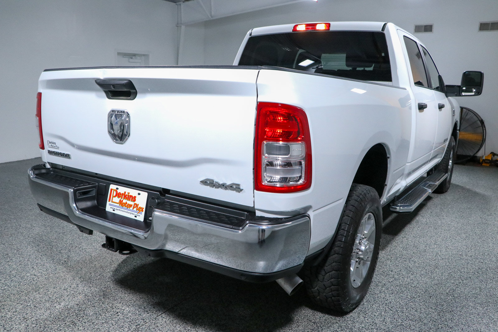 Used 2024 RAM 2500 Big Horn AWD/4WD image 7