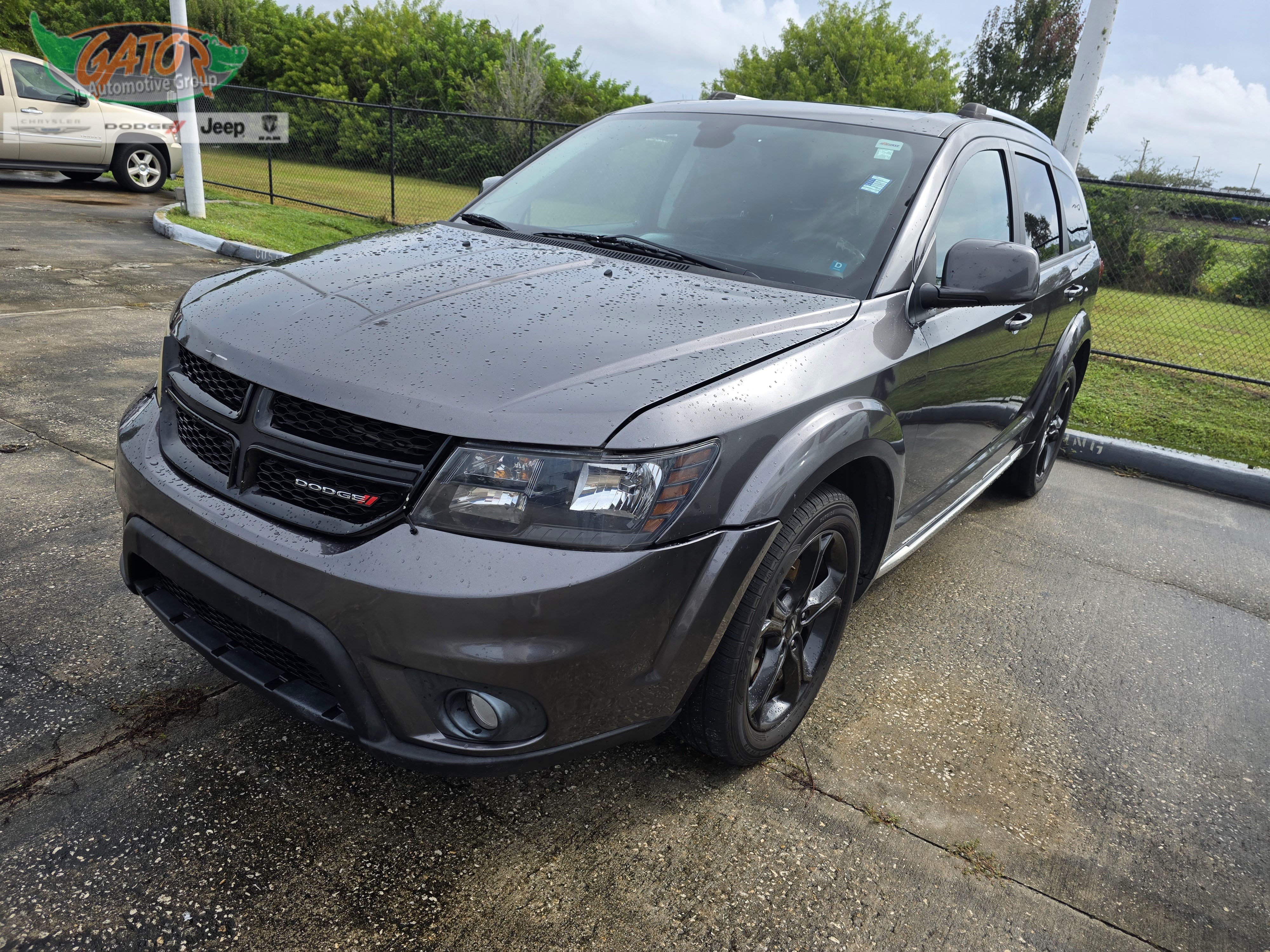 Used 2020 Dodge Journey Crossroad FWD image 1