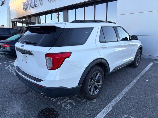 Used 2021 Ford Explorer XLT w/ Equipment Group 202A RWD image 5