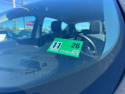 Used 2018 Ford C-MAX SE image 19