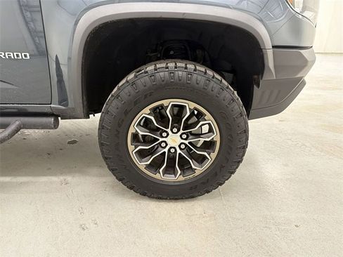 Used 2019 Chevrolet Colorado ZR2 image 14