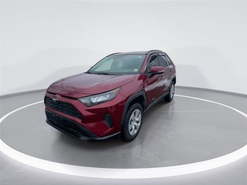 Used 2020 Toyota RAV4 LE w/ All Weather Liner Package image 4