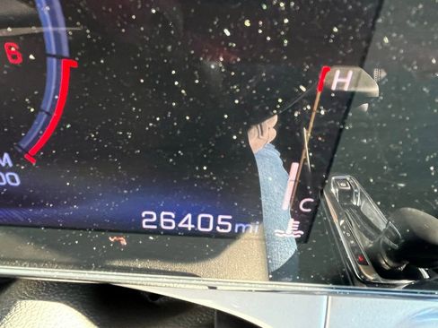 Used 2025 Chevrolet Trax LT image 13