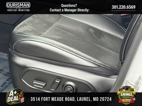 Used 2025 Jeep Grand Cherokee Altitude AWD/4WD image 7