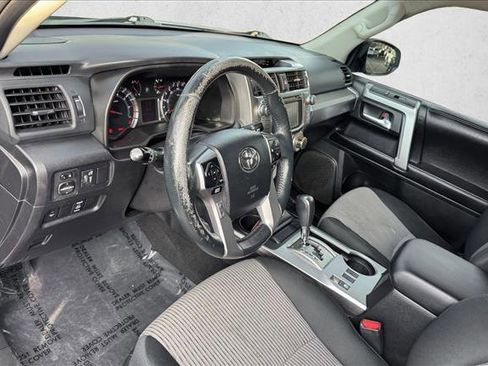 Used 2016 Toyota 4Runner SR5 image 8