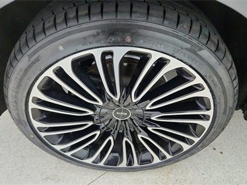 Used 2020 Lincoln Aviator Black Label w/ Dynamic Handling Package image 62