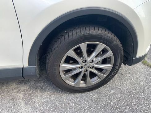 Used 2017 Toyota RAV4 Limited AWD/4WD image 11