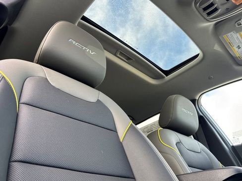 New 2026 Chevrolet Trax ACTIV w/ Sunroof Package image 17