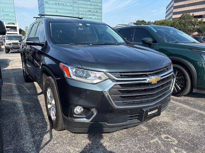 Used 2018 Chevrolet Traverse LT