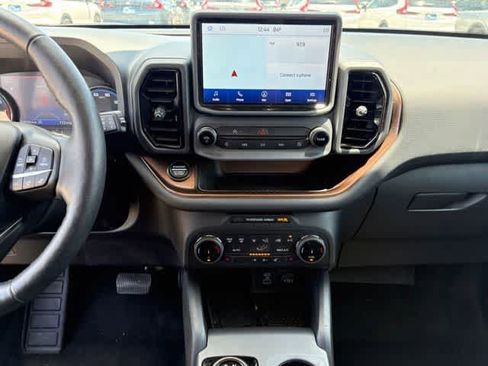 Used 2022 Ford Bronco Sport Outer Banks w/ Tech Package AWD/4WD image 20