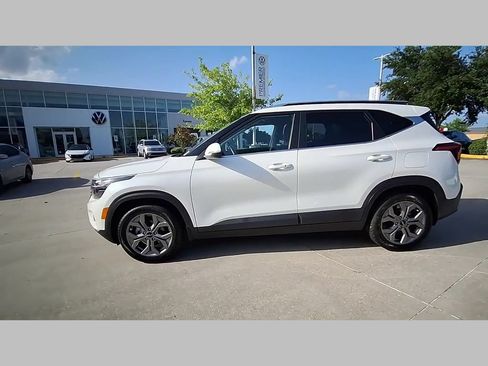 Used 2024 Kia Seltos S FWD image 48