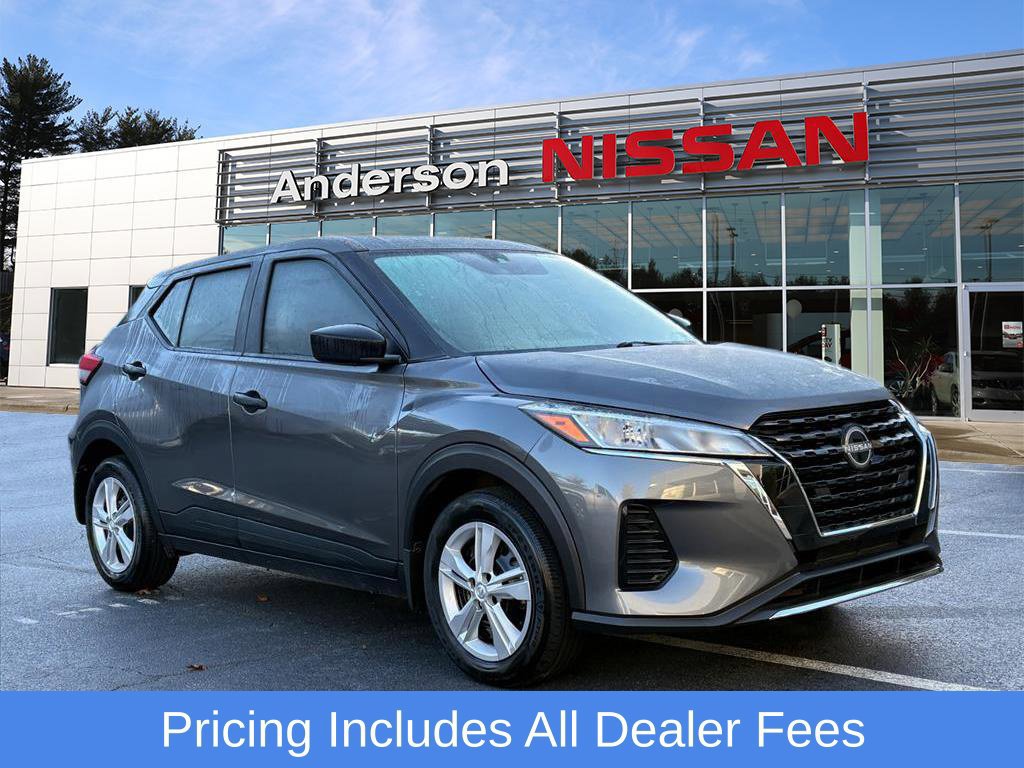Used 2024 Nissan Kicks S FWD image 1