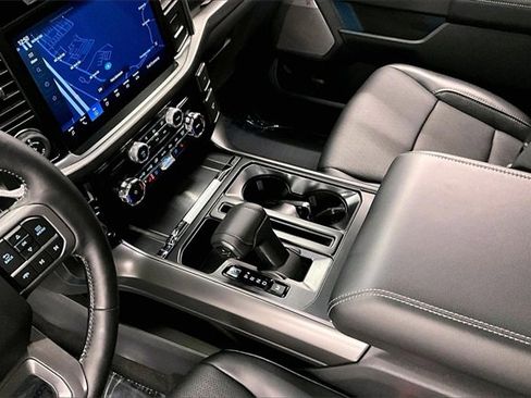 Used 2024 Ford F150 Lariat image 13