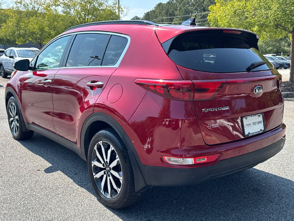 Used 2018 Kia Sportage EX w/ Option Group 040 AWD/4WD image 7