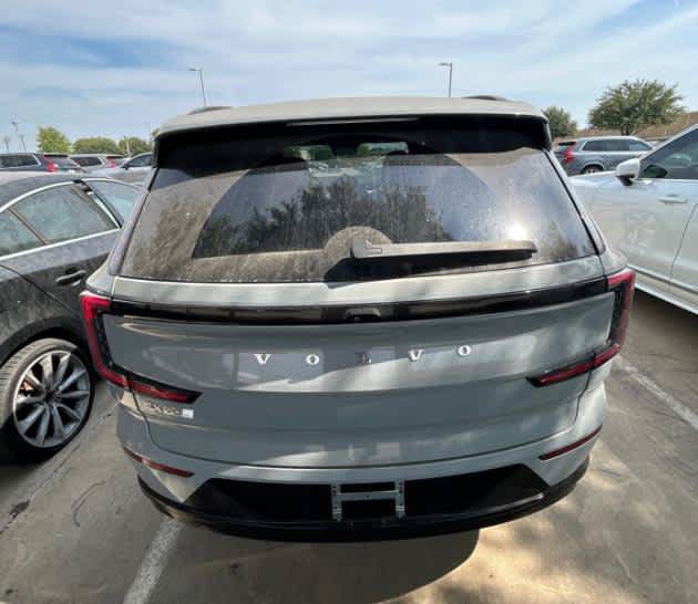 Used 2025 Volvo EX90 Ultra AWD/4WD image 8