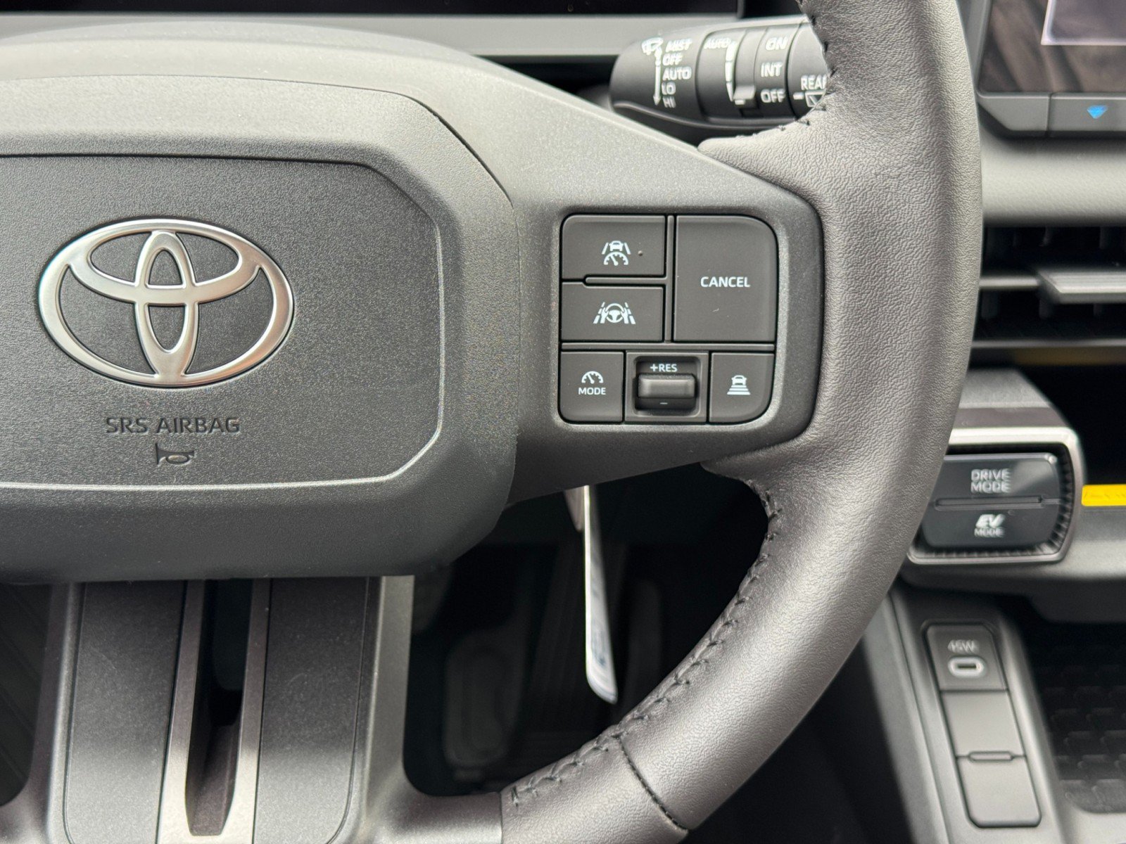 Used 2026 Toyota RAV4 XLE Premium w/ Weather Package AWD/4WD image 21