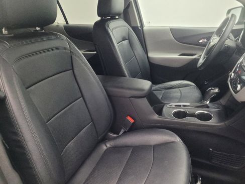 Used 2018 Chevrolet Equinox LT w/ Sun & Infotainment Package image 21