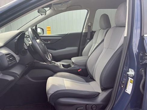 Used 2023 Subaru Outback Premium image 16