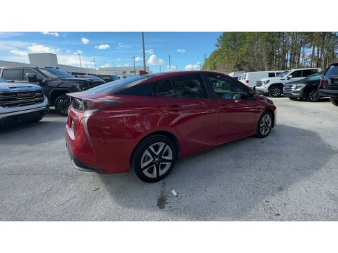 Used 2017 Toyota Prius Three Touring image 8