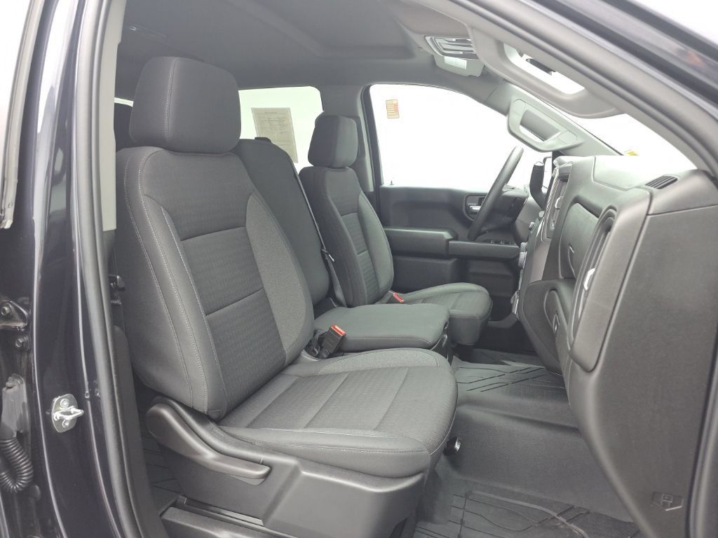 Used 2023 Chevrolet Silverado 1500 Custom AWD/4WD image 43