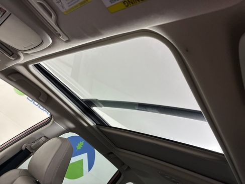 Used 2023 Subaru Forester Limited w/ Popular Package #2 image 22