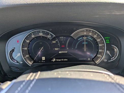 Used 2019 BMW 530e w/ Convenience Package image 22