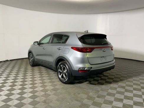 Used 2020 Kia Sportage LX w/ LX Popular Package image 9