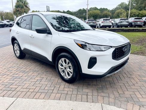 Used 2025 Ford Escape Active image 8