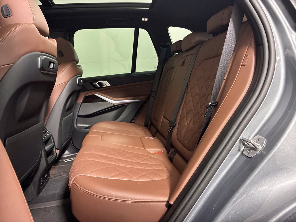 Certified 2025 BMW X5 xDrive50e AWD/4WD image 31