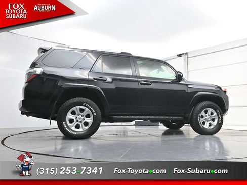 Used 2023 Toyota 4Runner SR5 Premium w/ Moonroof Package AWD/4WD image 21