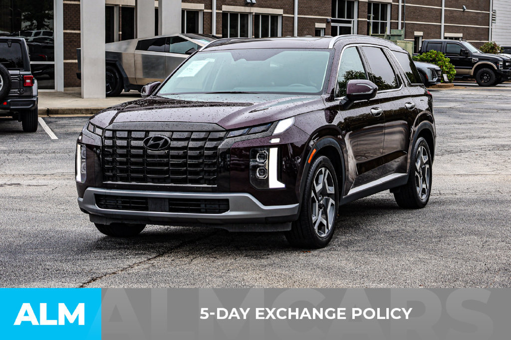 Used 2024 Hyundai Palisade Limited AWD/4WD image 3