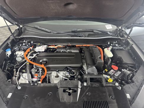 Certified 2024 Honda CR-V Sport image 10