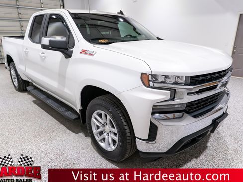 Used 2019 Chevrolet Silverado 1500 LT AWD/4WD image 6