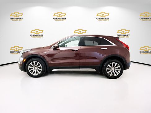 Used 2023 Cadillac XT4 Premium Luxury AWD/4WD image 5