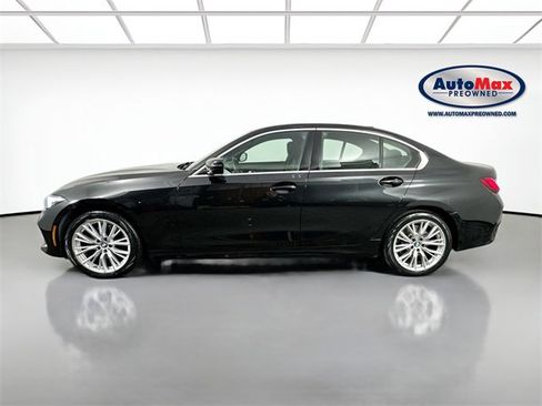 Used 2024 BMW 330i xDrive Sedan image 9