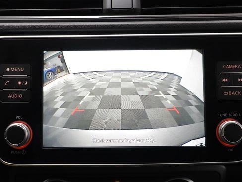 Used 2023 Nissan Leaf S image 10