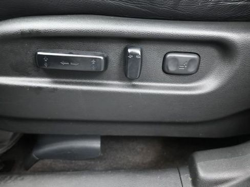Used 2017 Honda Pilot Touring image 30